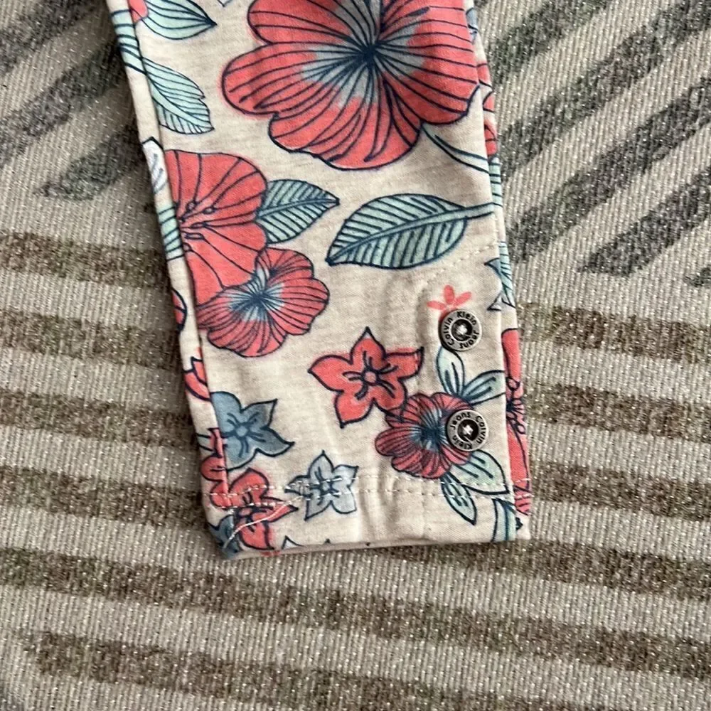 CALVIN KLEIN | Blue & Coral | CHAMBRAY TUNIC WITH FLORAL LEGGINGS